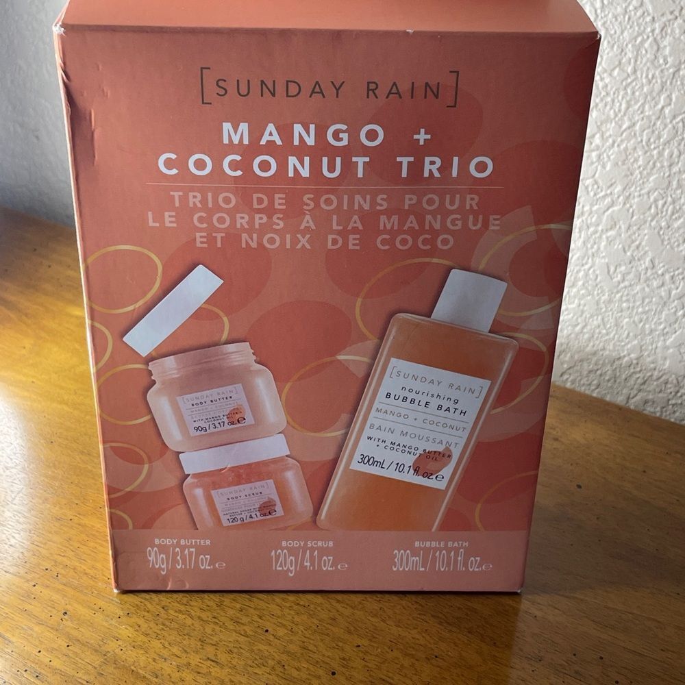 New in Box set!   Sunday Mango + Coconut Trio Set